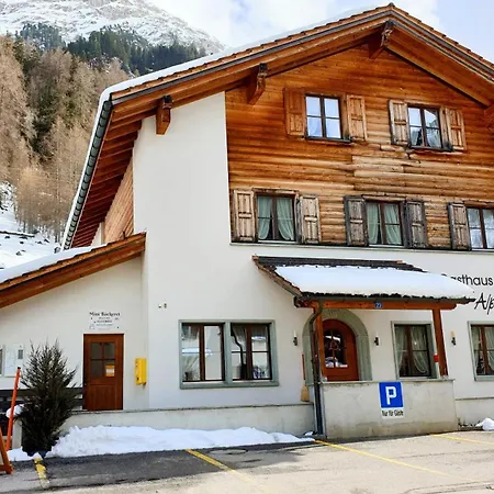Grosszuegige Sonnige Innerferrera